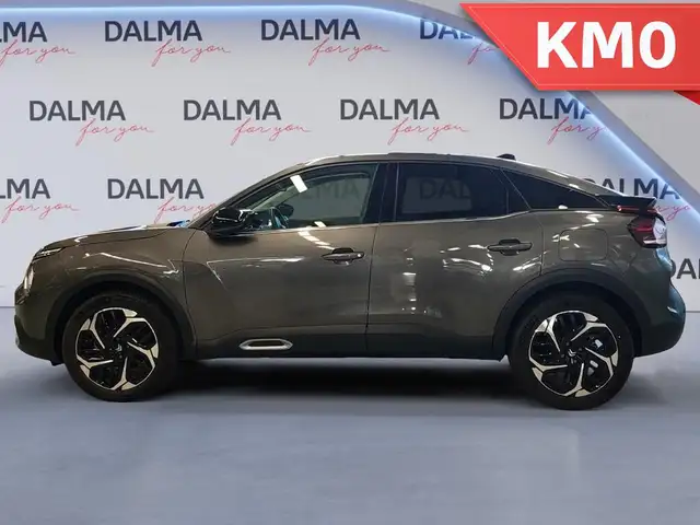Citroen C4 view 2