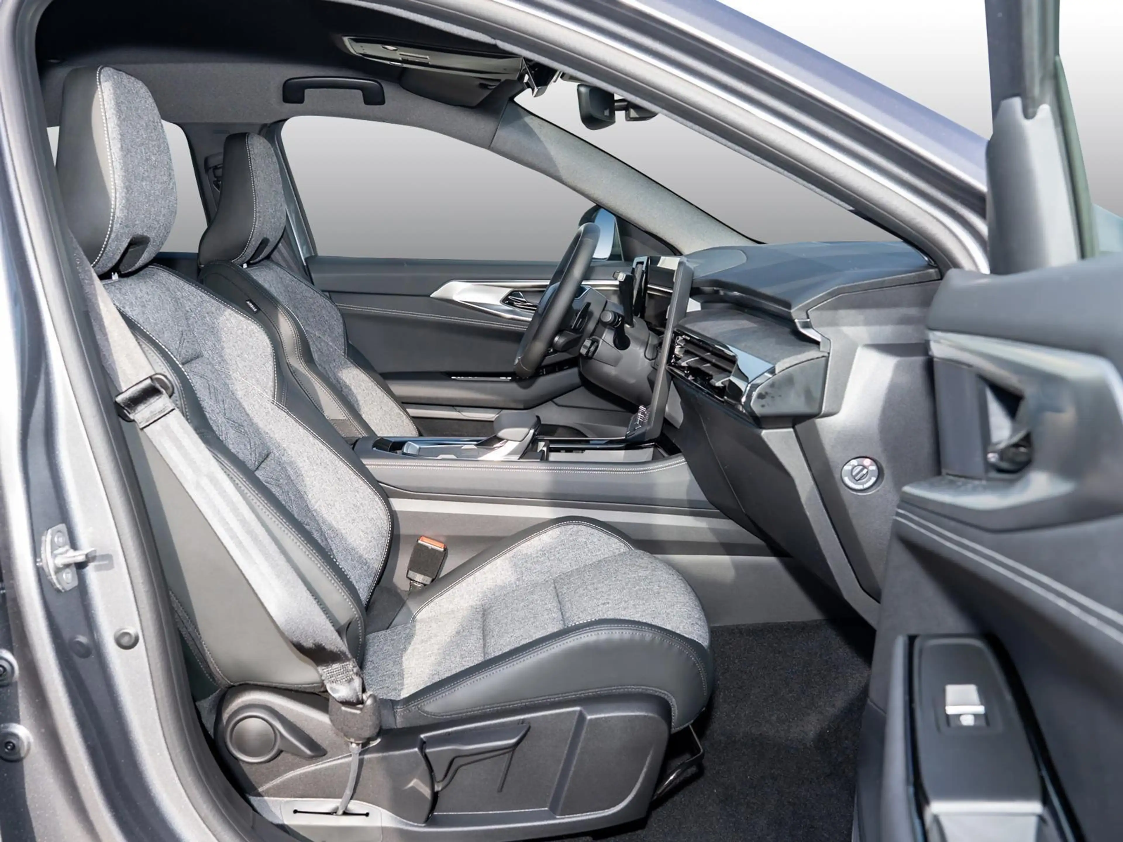 Renault Rafale Techno Full Hybrid 200 NAVI SHZ PDC — photo 3