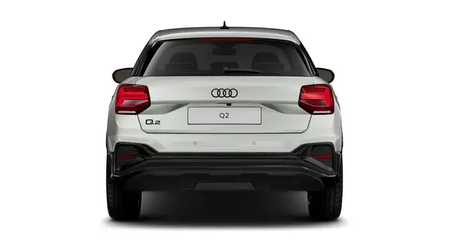 Audi Q2 view 5