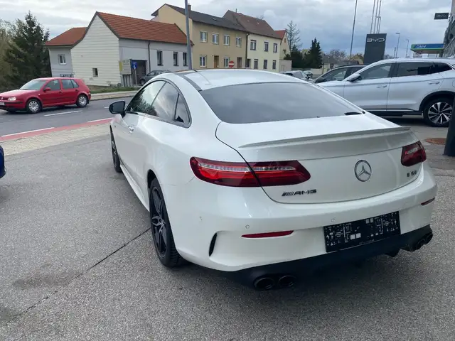Mercedes-Benz E 53 AMG AMG E 53 4MATIC+ Coupé AMG Widescreen Ansicht 5