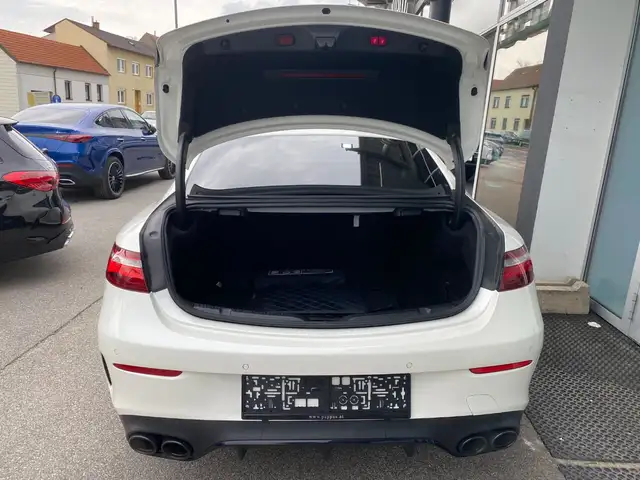 Mercedes-Benz E 53 AMG AMG E 53 4MATIC+ Coupé AMG Widescreen Ansicht 10
