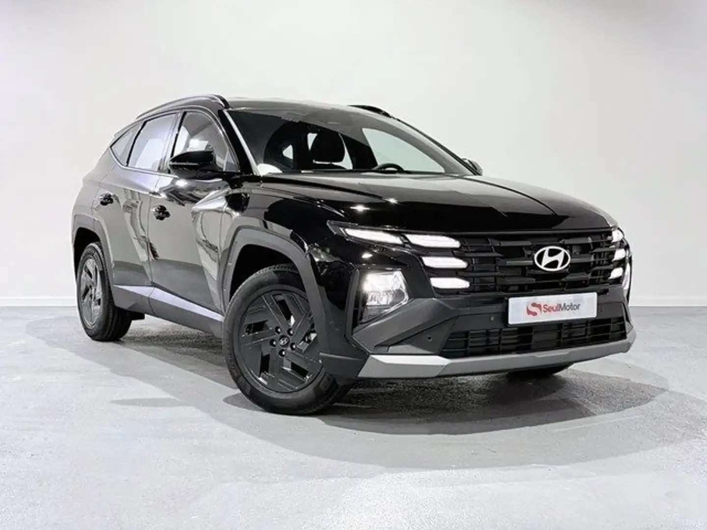 Hyundai TUCSON 1.6 T HEV Black Line AT 239 Negro - 1