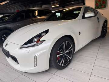 370 Z Premium Pack