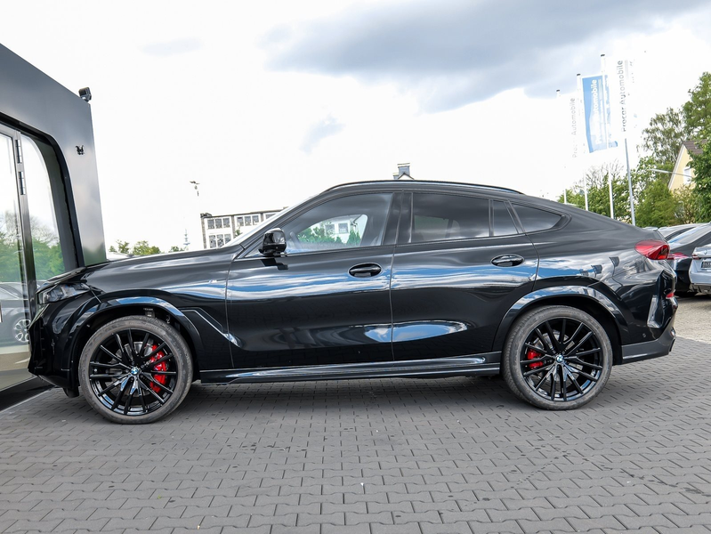 BMW X6 xDrive40d M Sport HUD PANO ACC AHK 360°KAM — photo 9