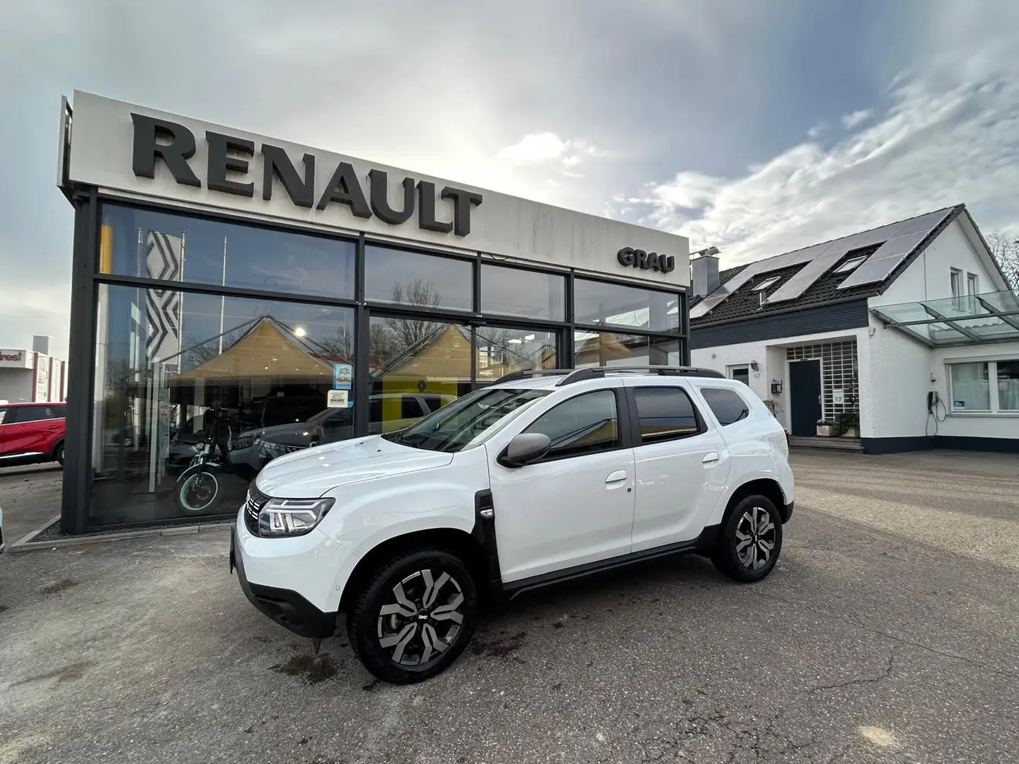 Dacia Duster Journey+ 4x4 150PS Weiß - 1