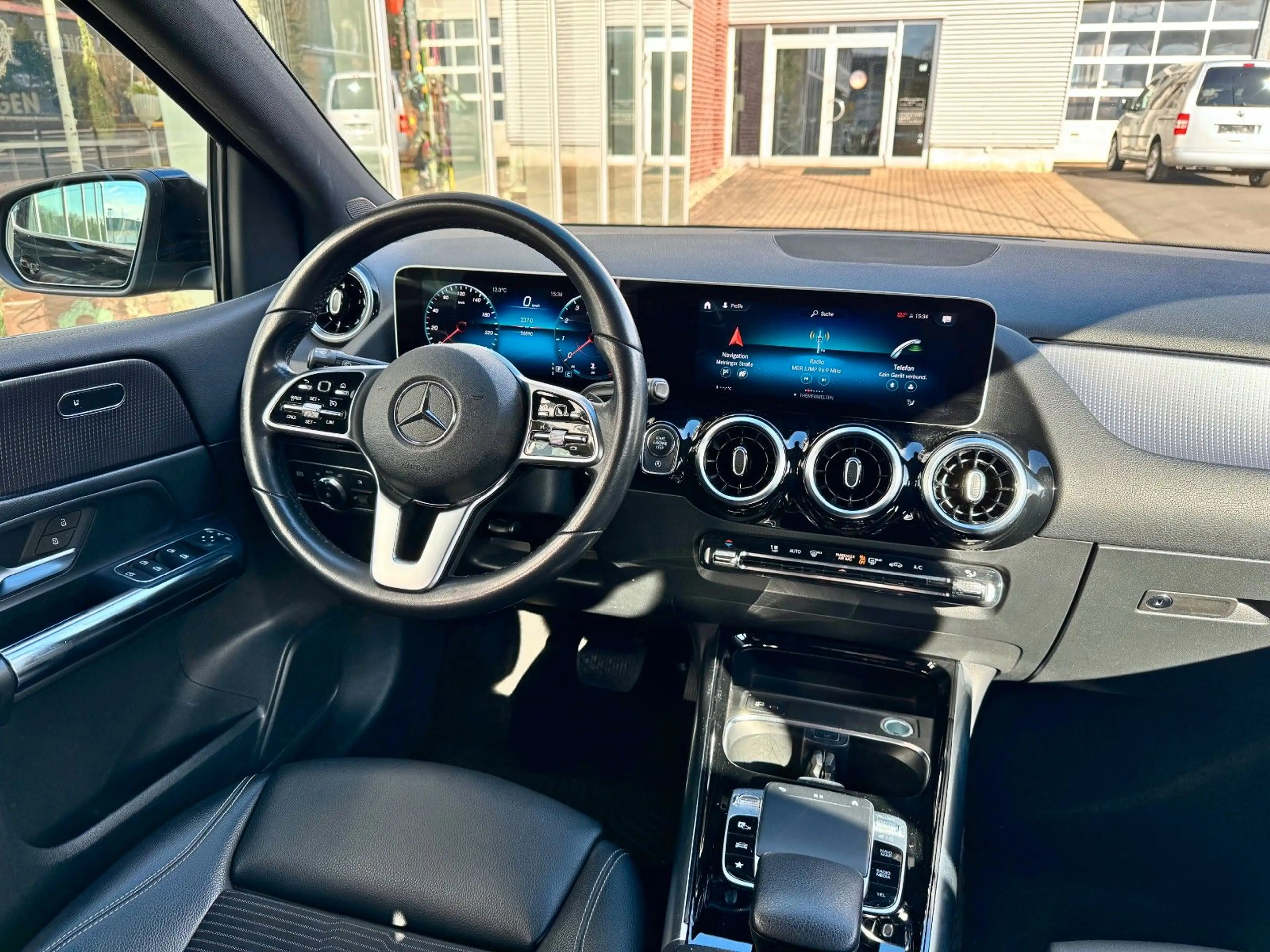 Mercedes-Benz B 220 B B 220 4Matic — photo 11