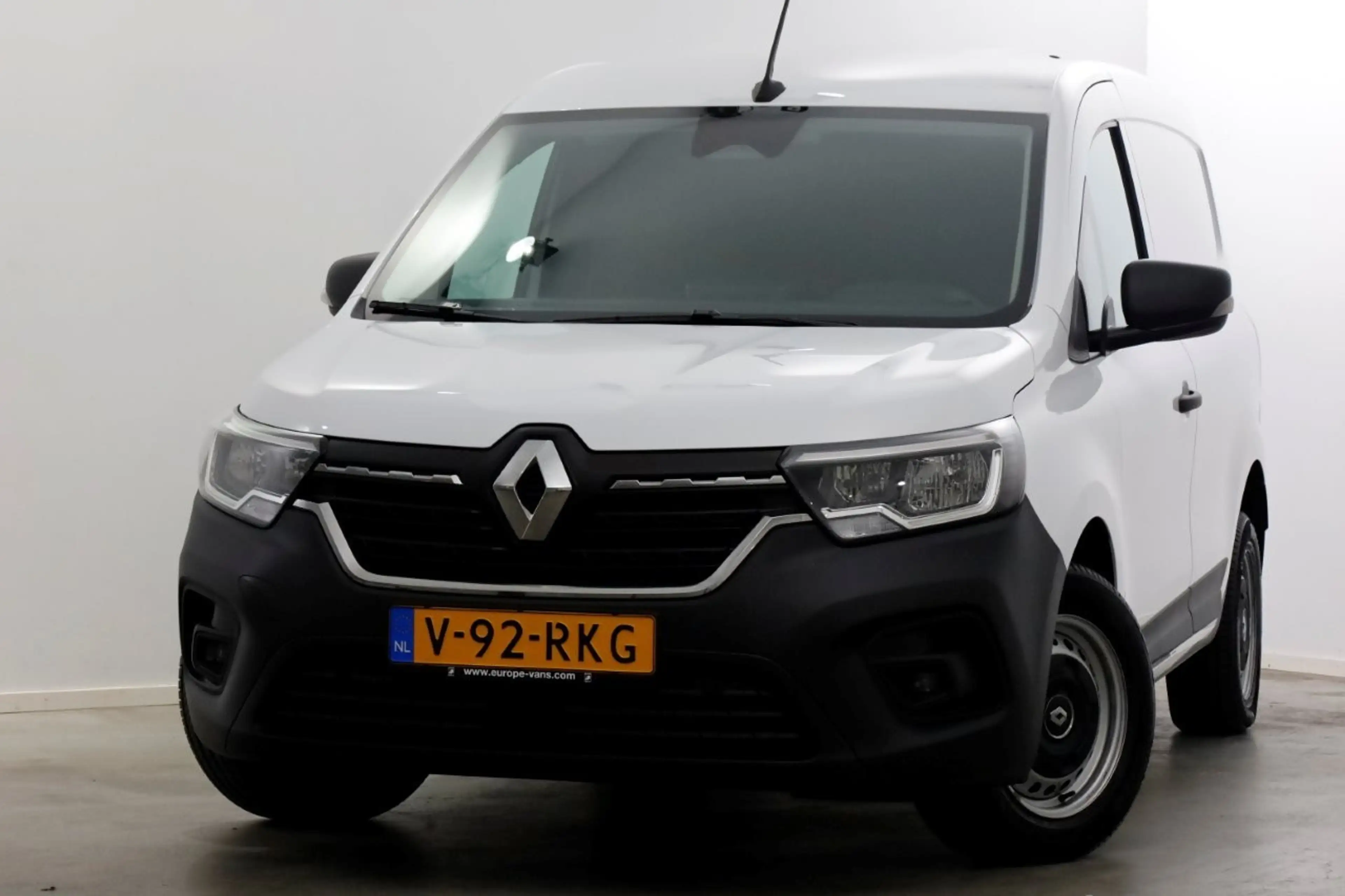 Renault Kangoo 1.3 TCe 130pk BENZINE Luxe L1 Airco/Carplay 04-202
