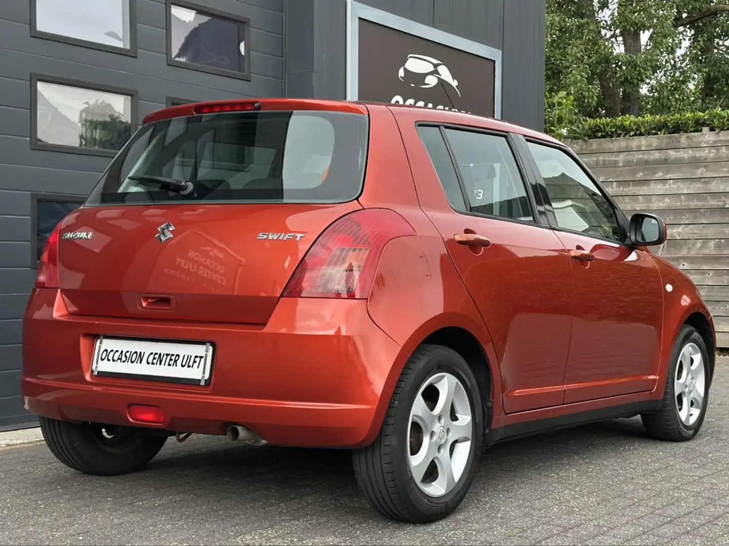 Suzuki Swift 1.3 AIRCO / EL PAKKET / LM VELGEN / 5DRS .... Orange - 2