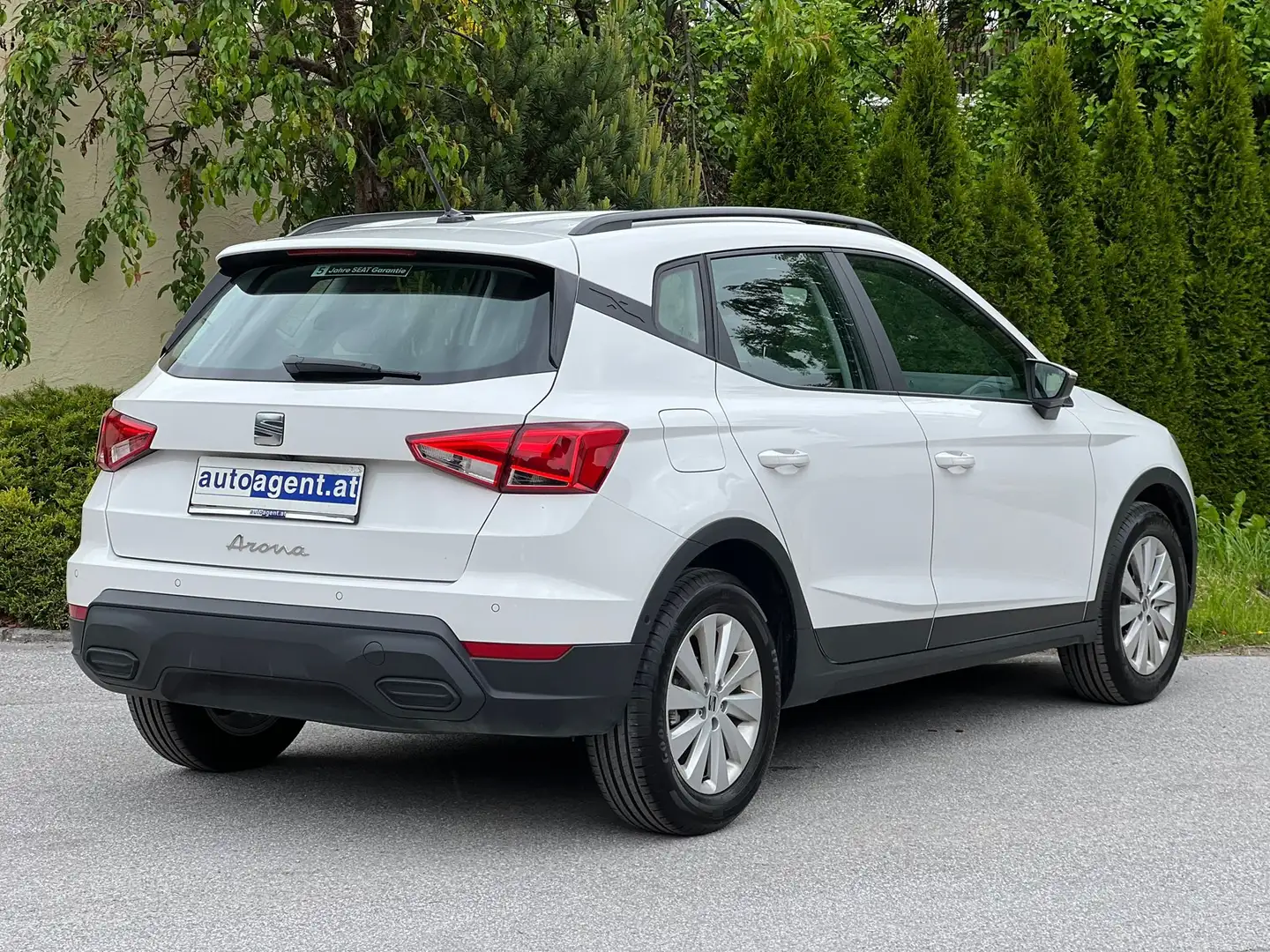 SEAT Arona Style TSI DSG Weiß - 2