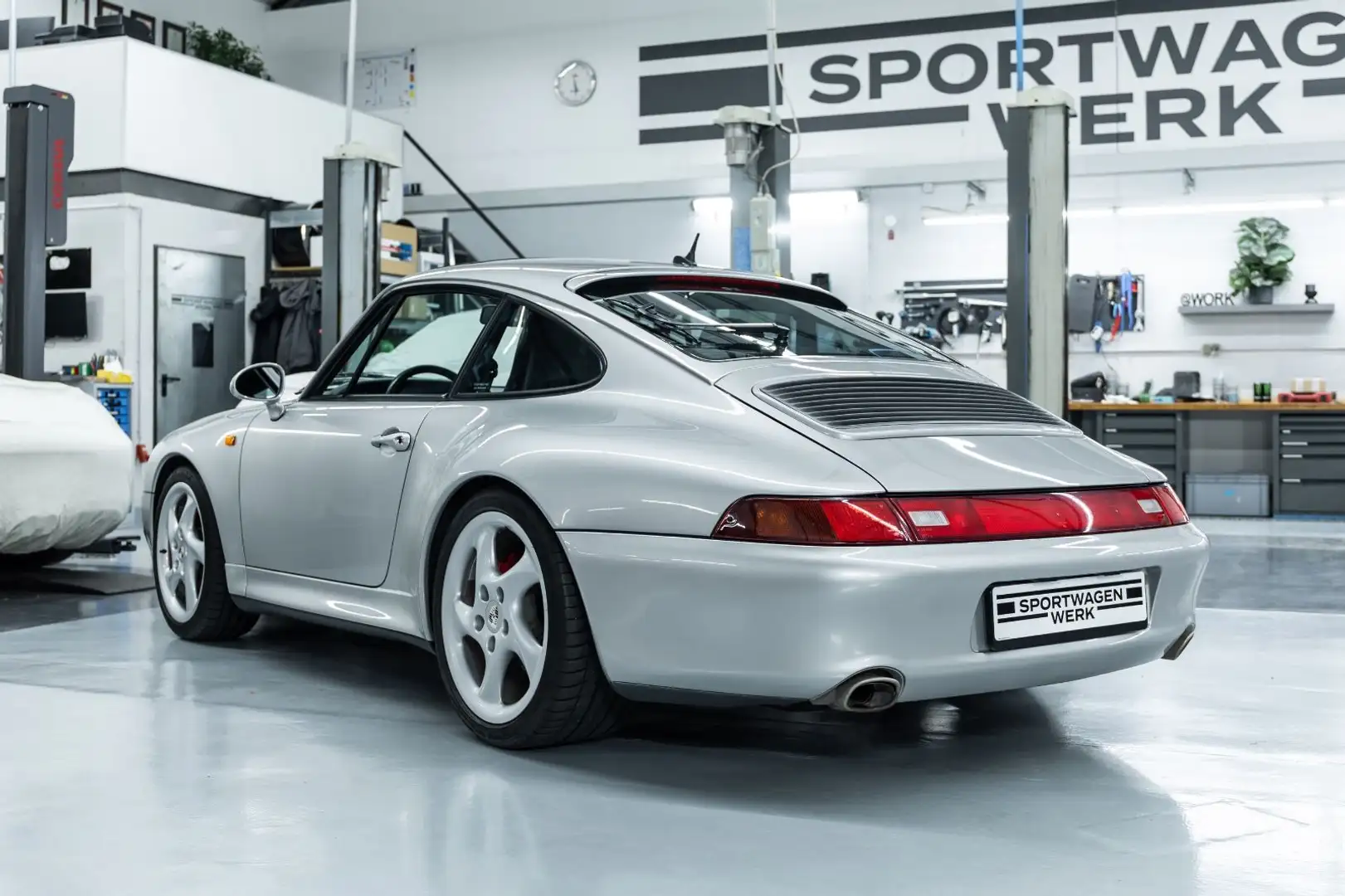 Porsche 993 I 911 Carrera 4S I PCCM+ I Schalter I 2 Hand Argent - 2