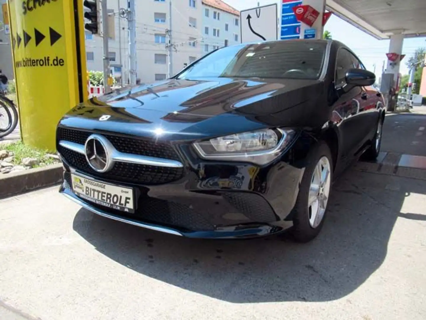 Mercedes-Benz CLA 200 Aut Progressive Navi/AHK/RFK/SHZ/Tem Schwarz - 2