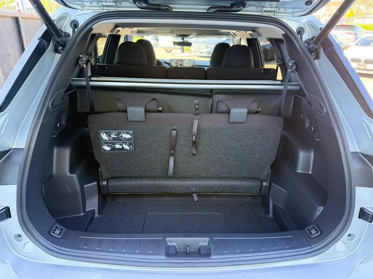 Mitsubishi Outlander снимка Mitsubishi Outlander