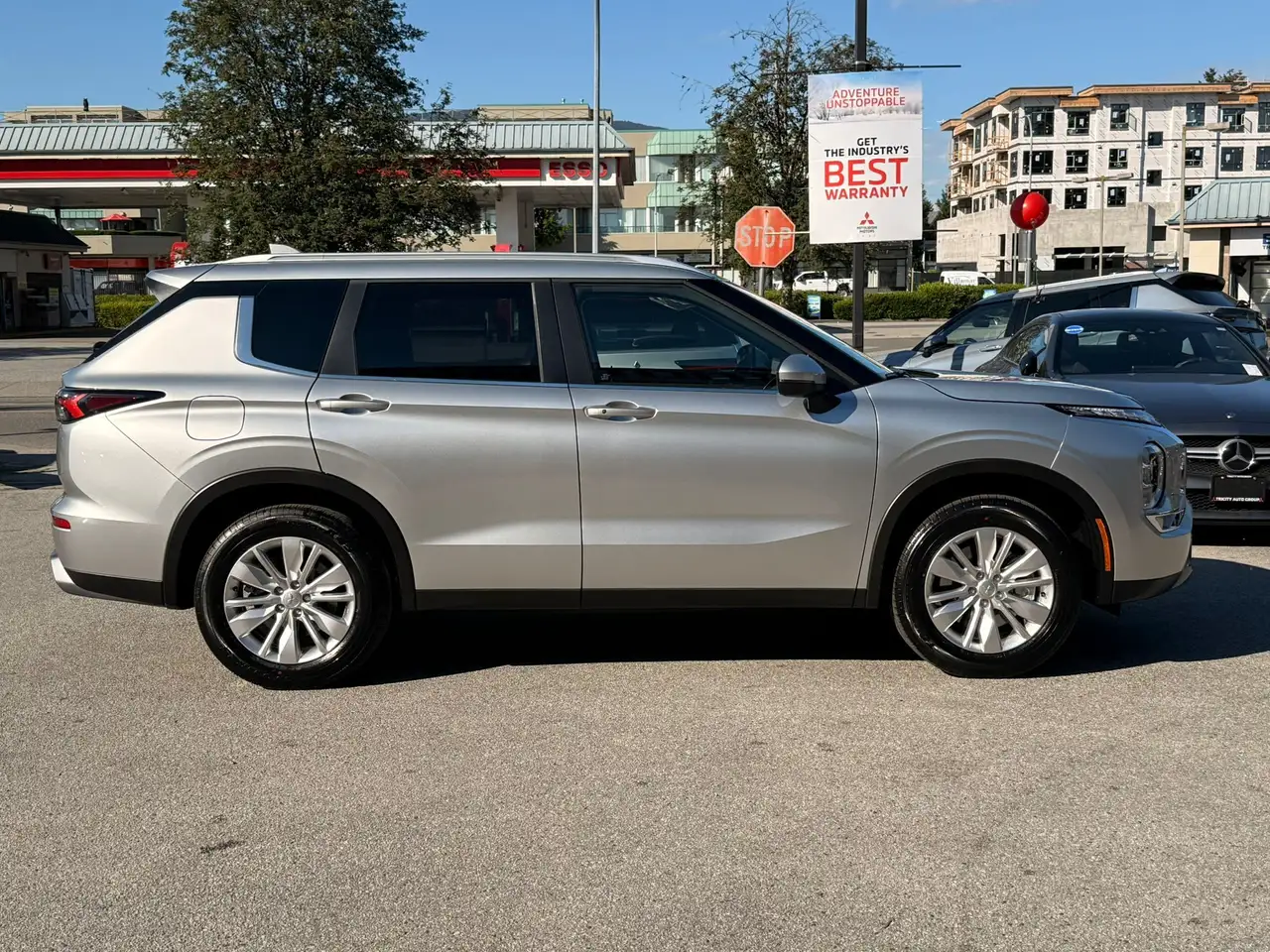 Mitsubishi Outlander снимка Mitsubishi Outlander