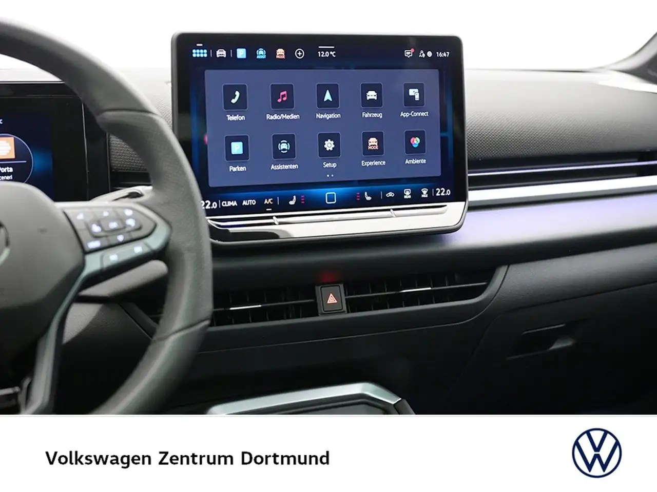 Volkswagen T-Roc 1.5 R-LINE DSG PANO AHK MATRIXLED LM20 15