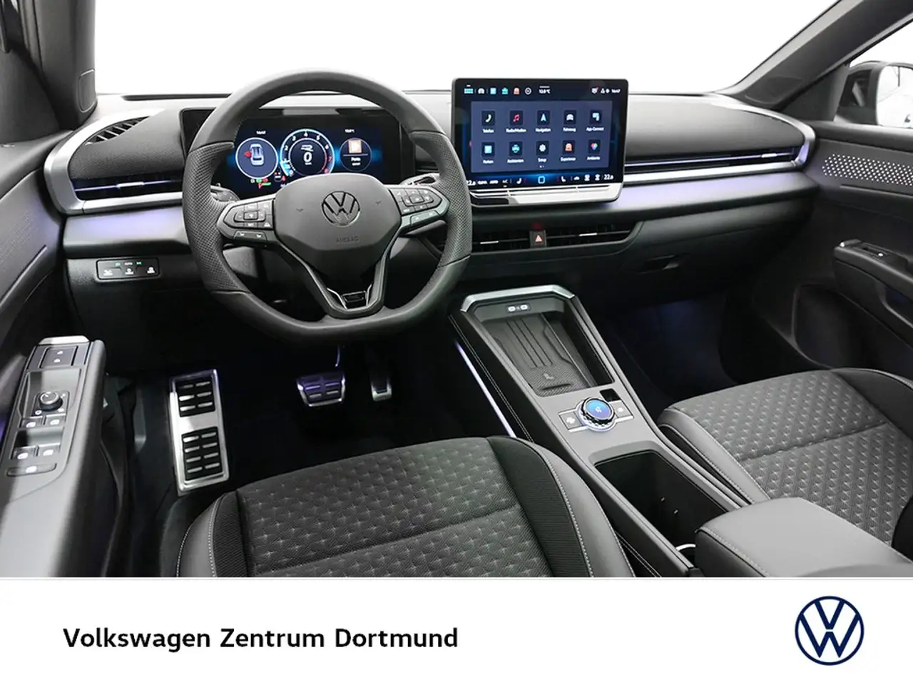 Volkswagen T-Roc 1.5 R-LINE DSG PANO AHK MATRIXLED LM20 13