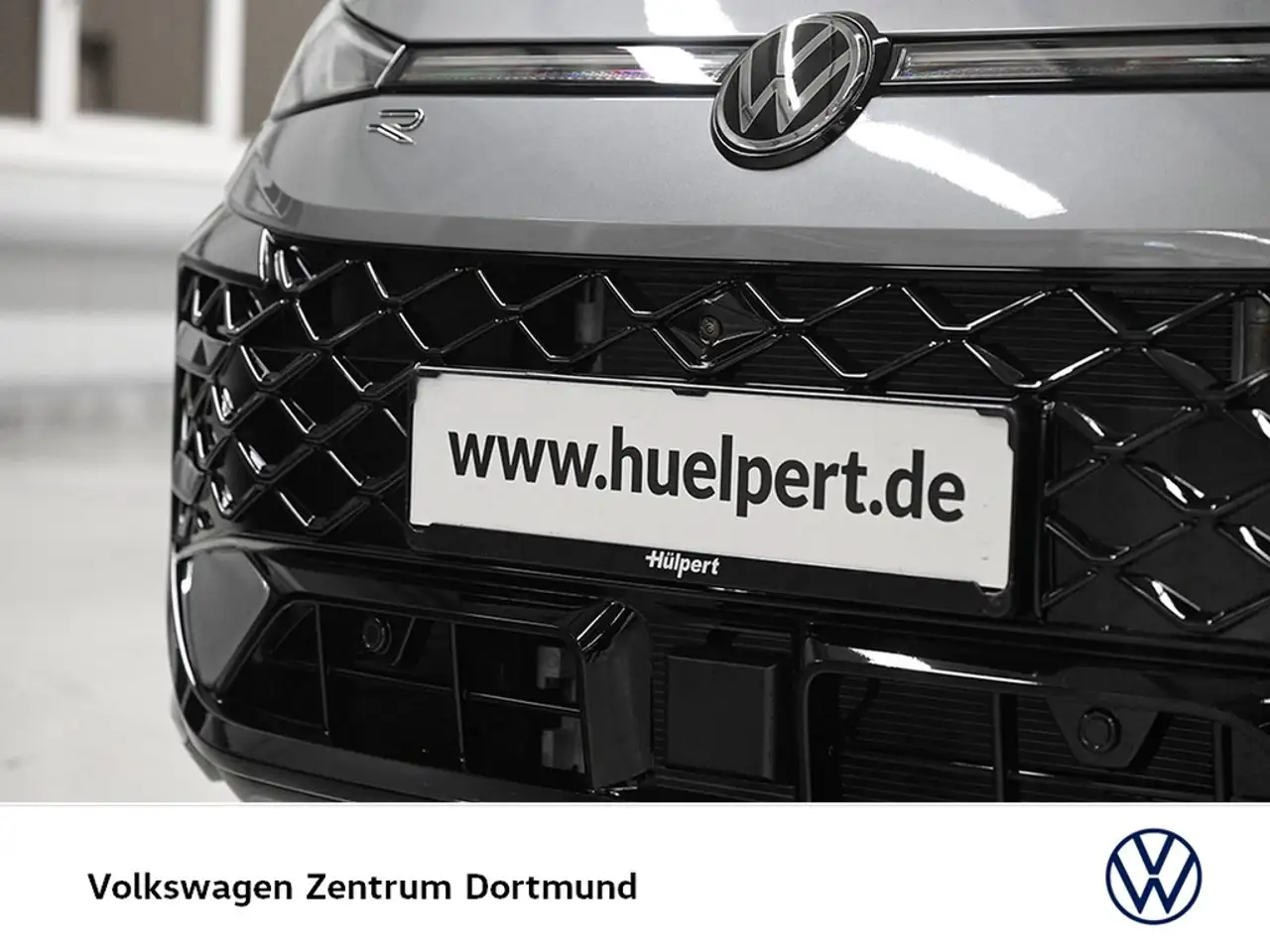 Volkswagen T-Roc 1.5 R-LINE DSG PANO AHK MATRIXLED LM20 6
