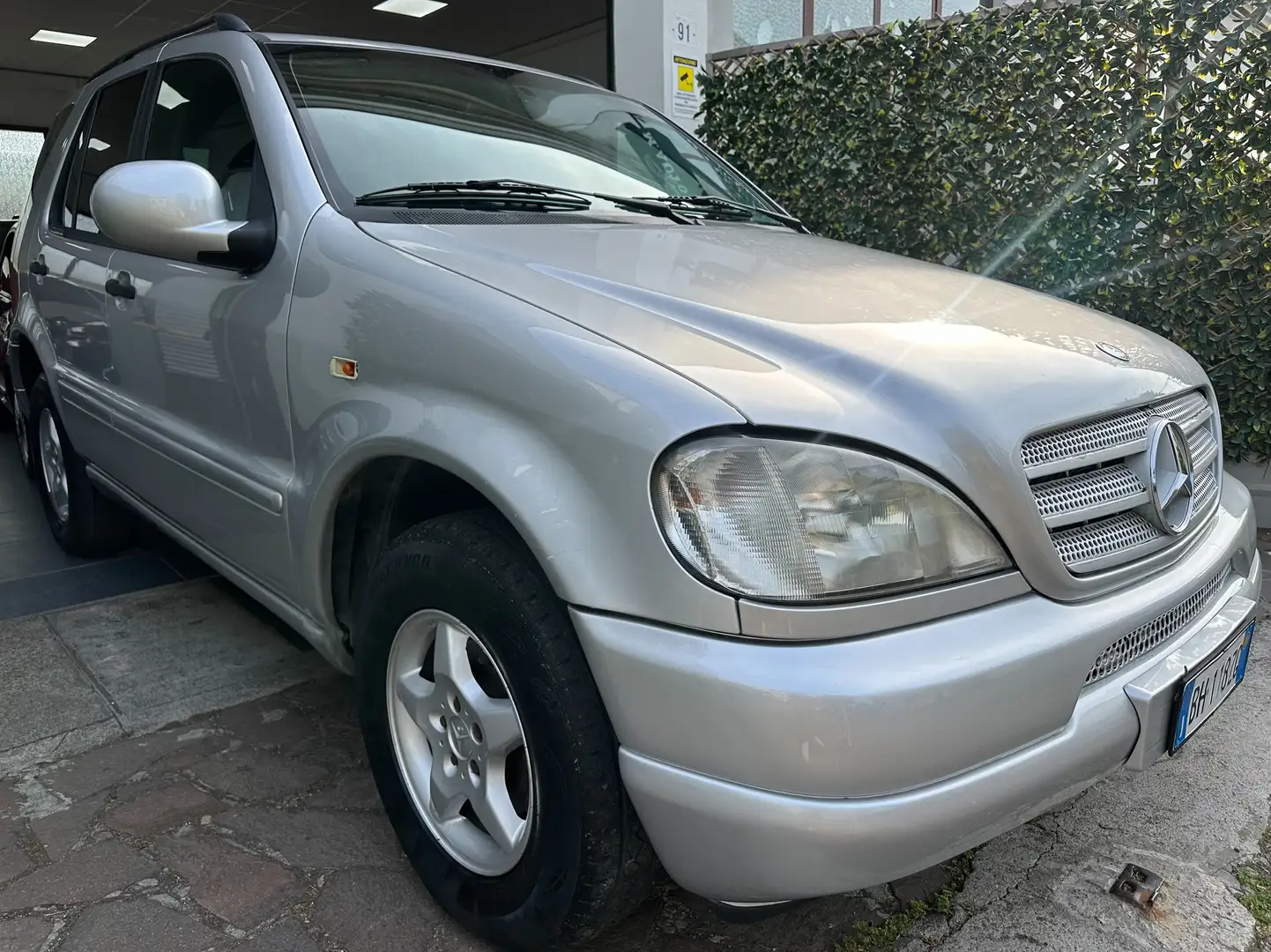 Mercedes-Benz ML 230 GPL SCADENZA 04/2028 Negro - 2