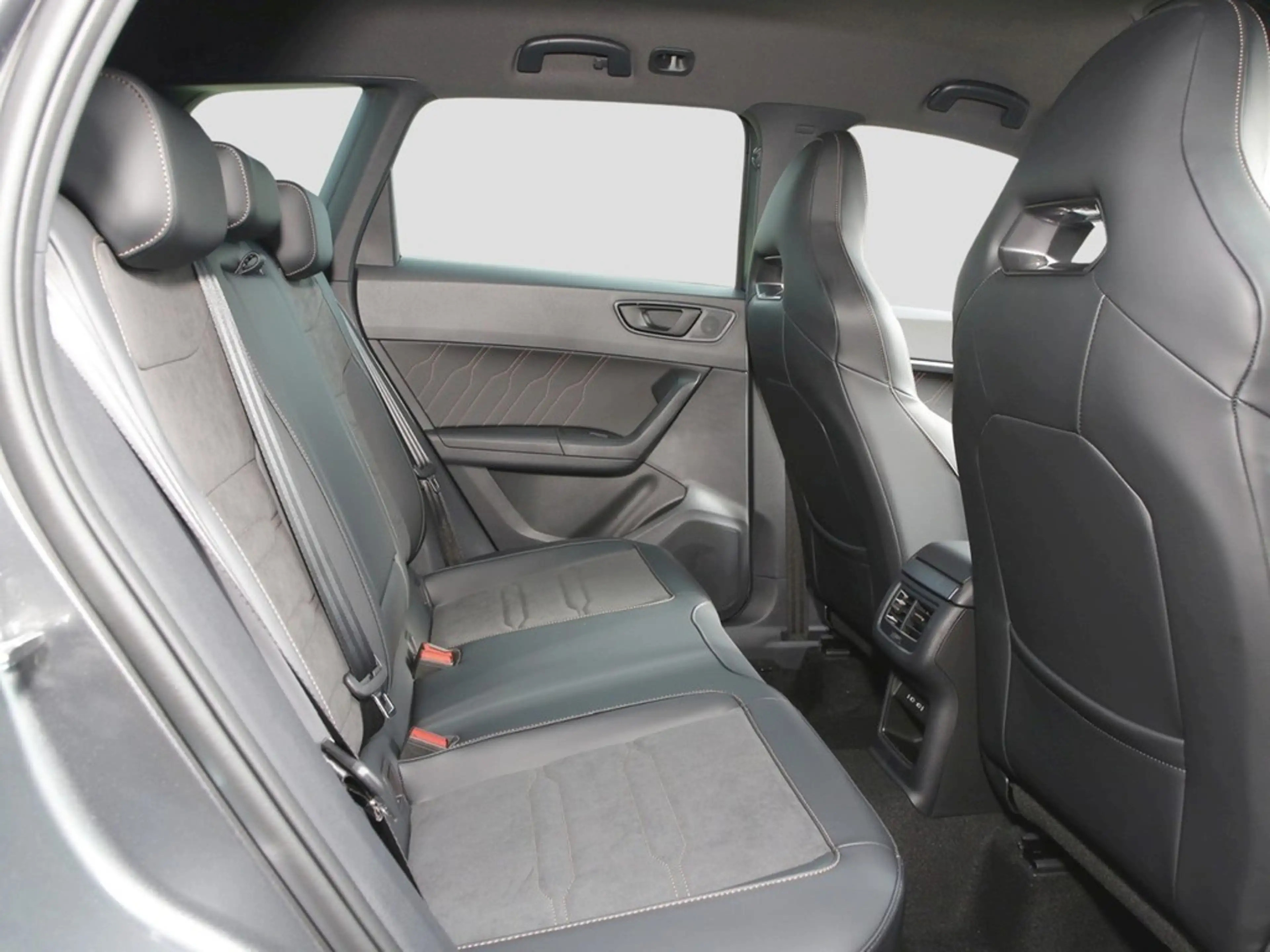 CUPRA Ateca 2.0 TSI Sie sparen 19.620  UPE 54.390 ATZ — photo 12