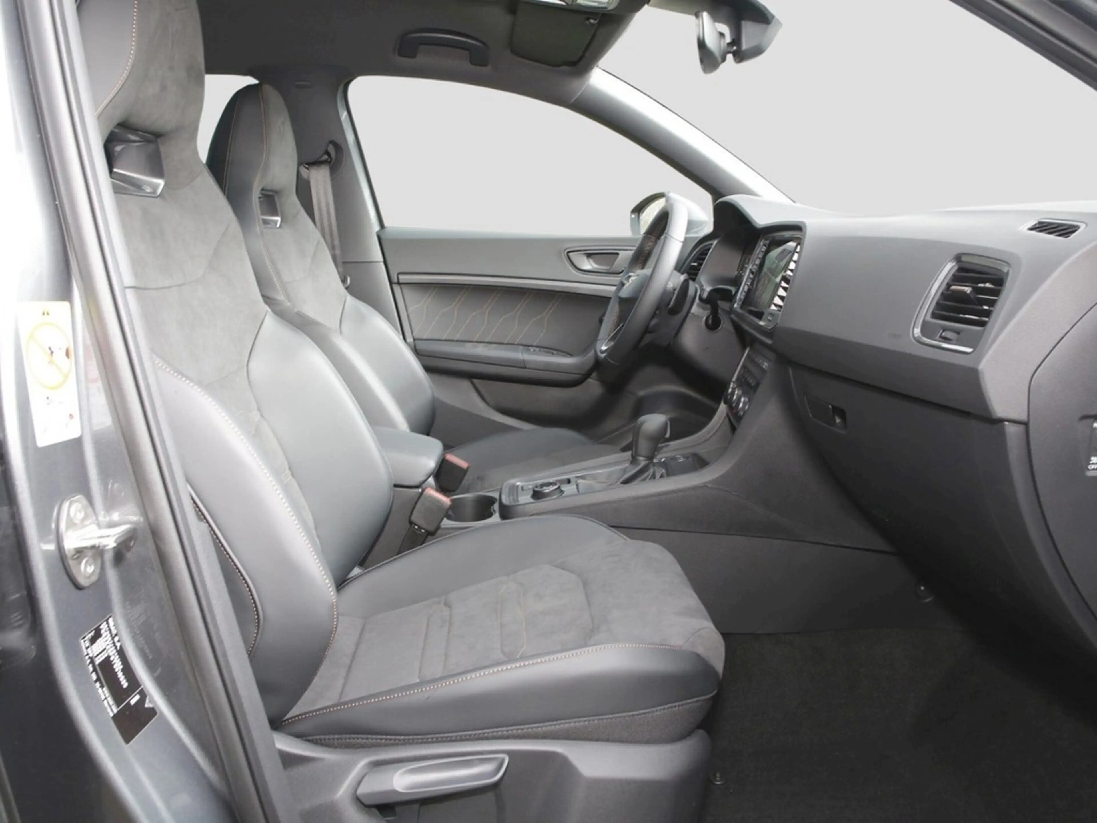 CUPRA Ateca 2.0 TSI Sie sparen 19.620  UPE 54.390 ATZ — photo 9