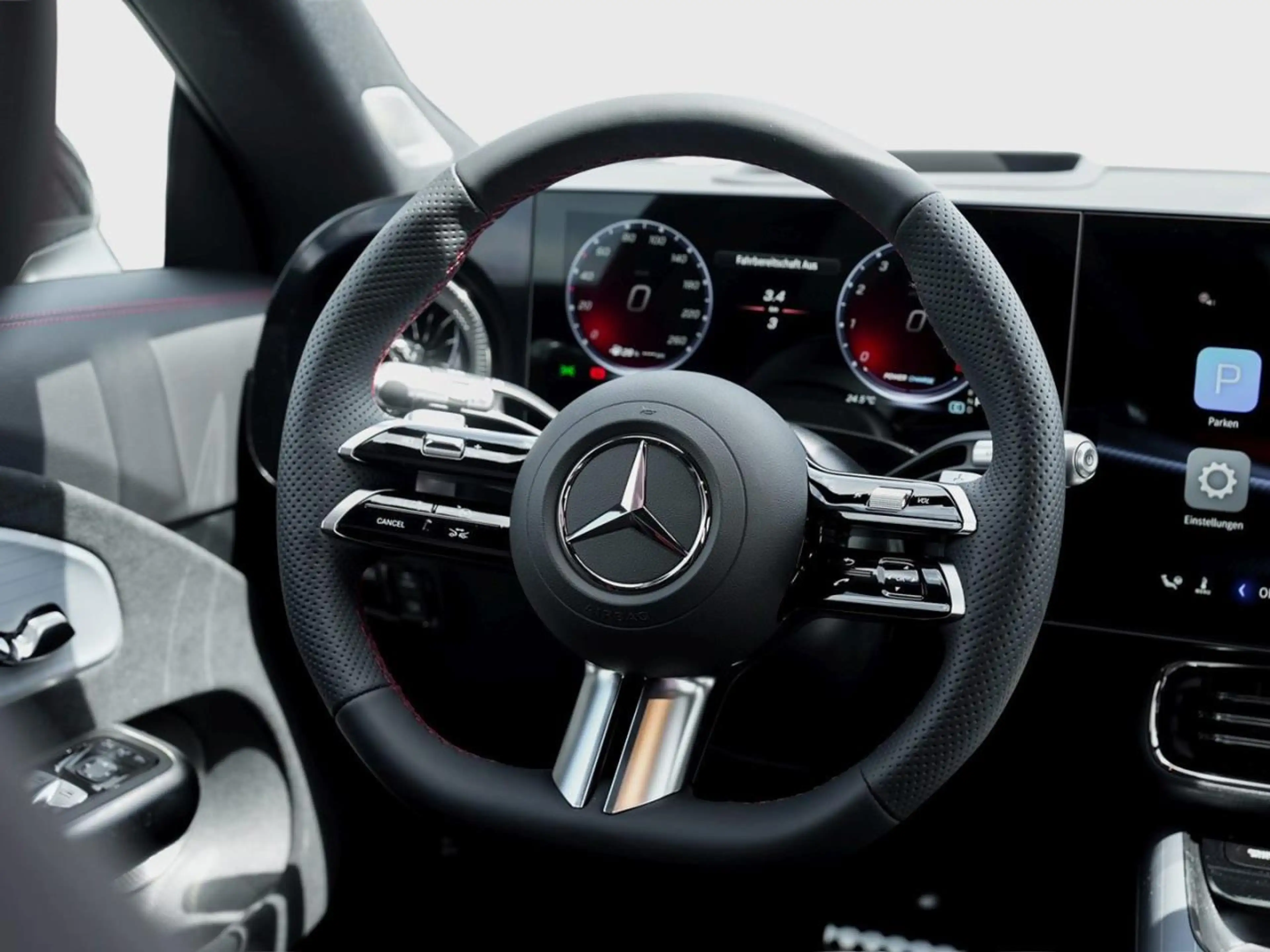 Mercedes-Benz CLA 200 Shooting Brake AMG Night Panorama HUD — photo 8
