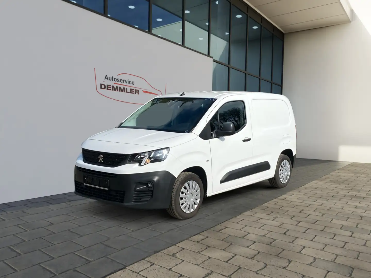 Peugeot Partner Premium ,Klima ,Parksensoren,Tempomat Weiß - 1