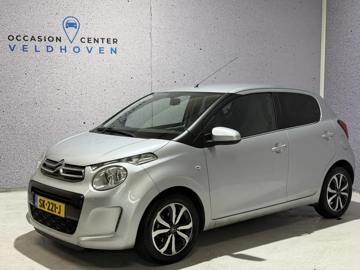 Citroen C1 1.0 Shine // CARPLAY // CAMERA // AUTOMAAT Gris - 1
