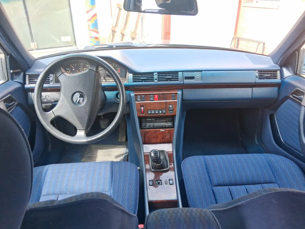 Mercedes-Benz 200, foto 5