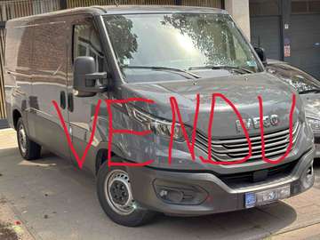 * * * VENDU * * *