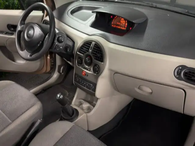 Renault Modus view 15