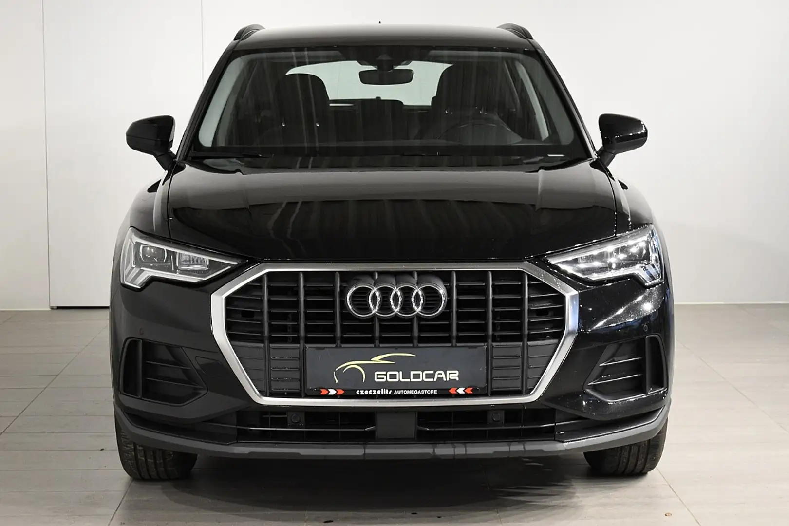 Audi Q3 35 TDI S-tronic Schwarz - 2
