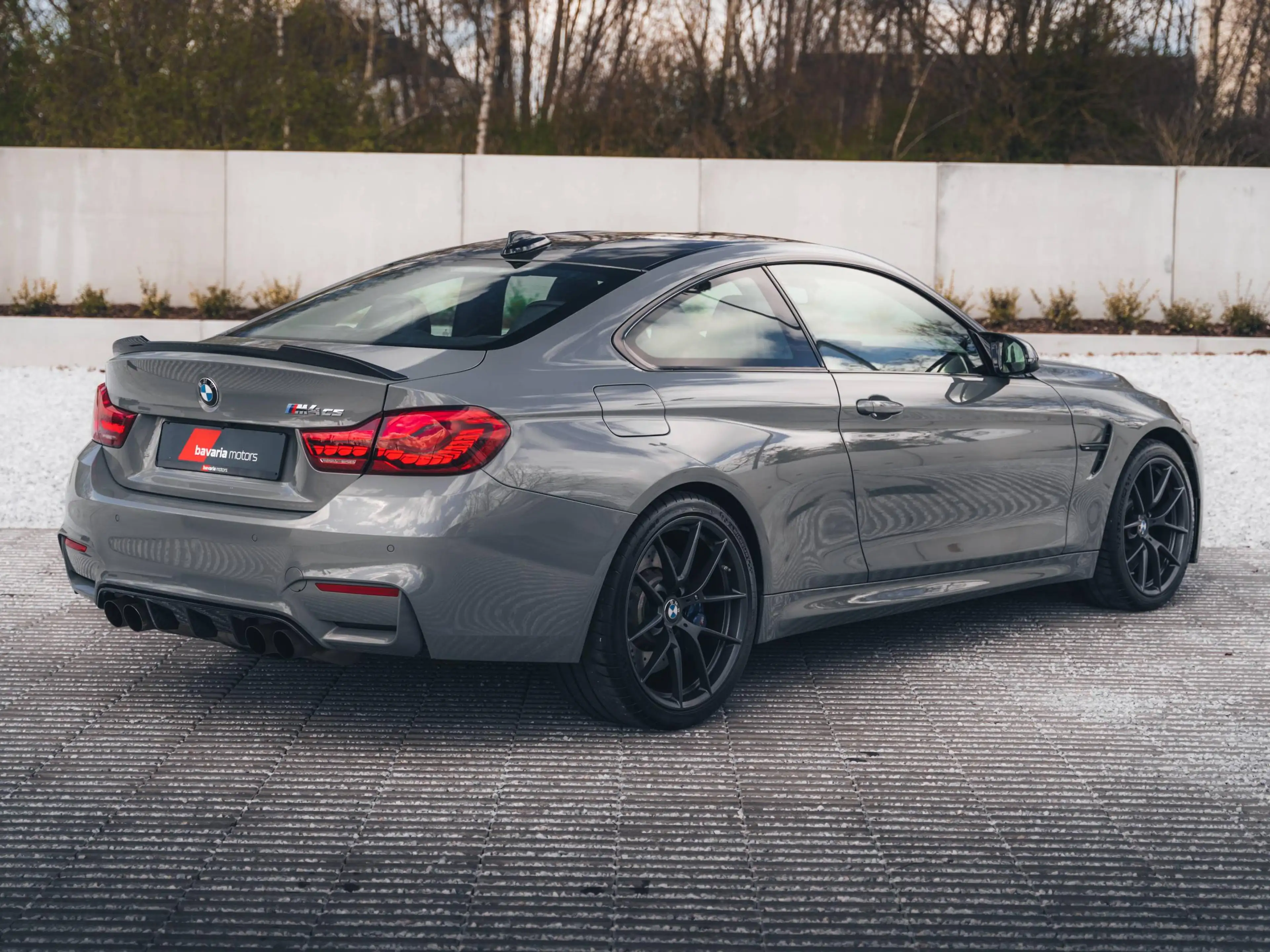 BMW M4 CS / Lime Rock Grey / Head-Up / Alcantara / 20" — photo 8