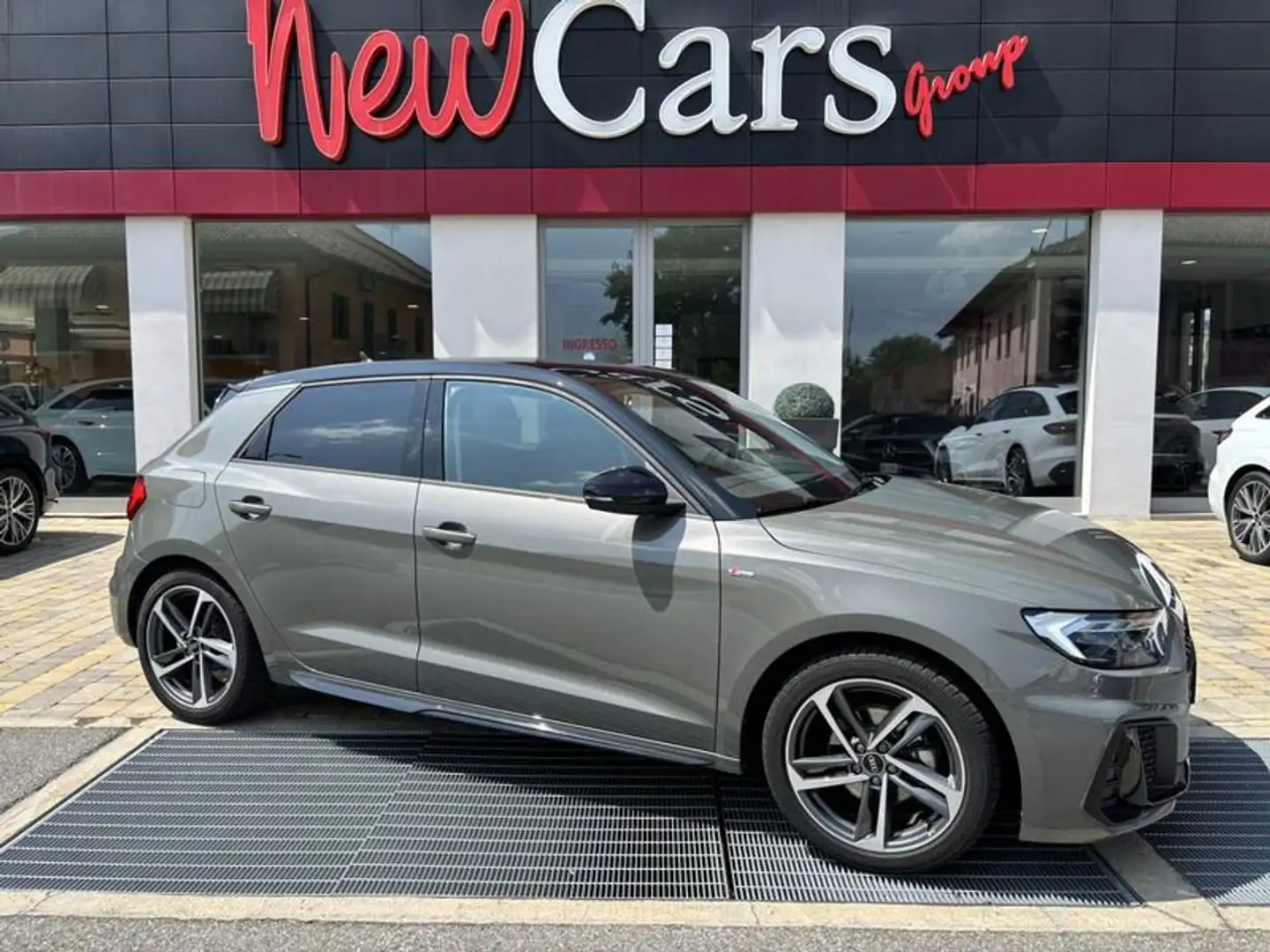Audi A1 SPB 30 TFSI S line edition one LED-APP CONNECT Grigio - 1