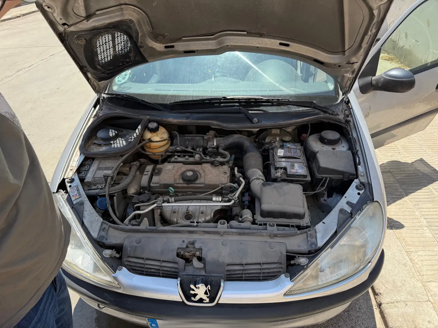 Peugeot 206 1.4 XR - 2