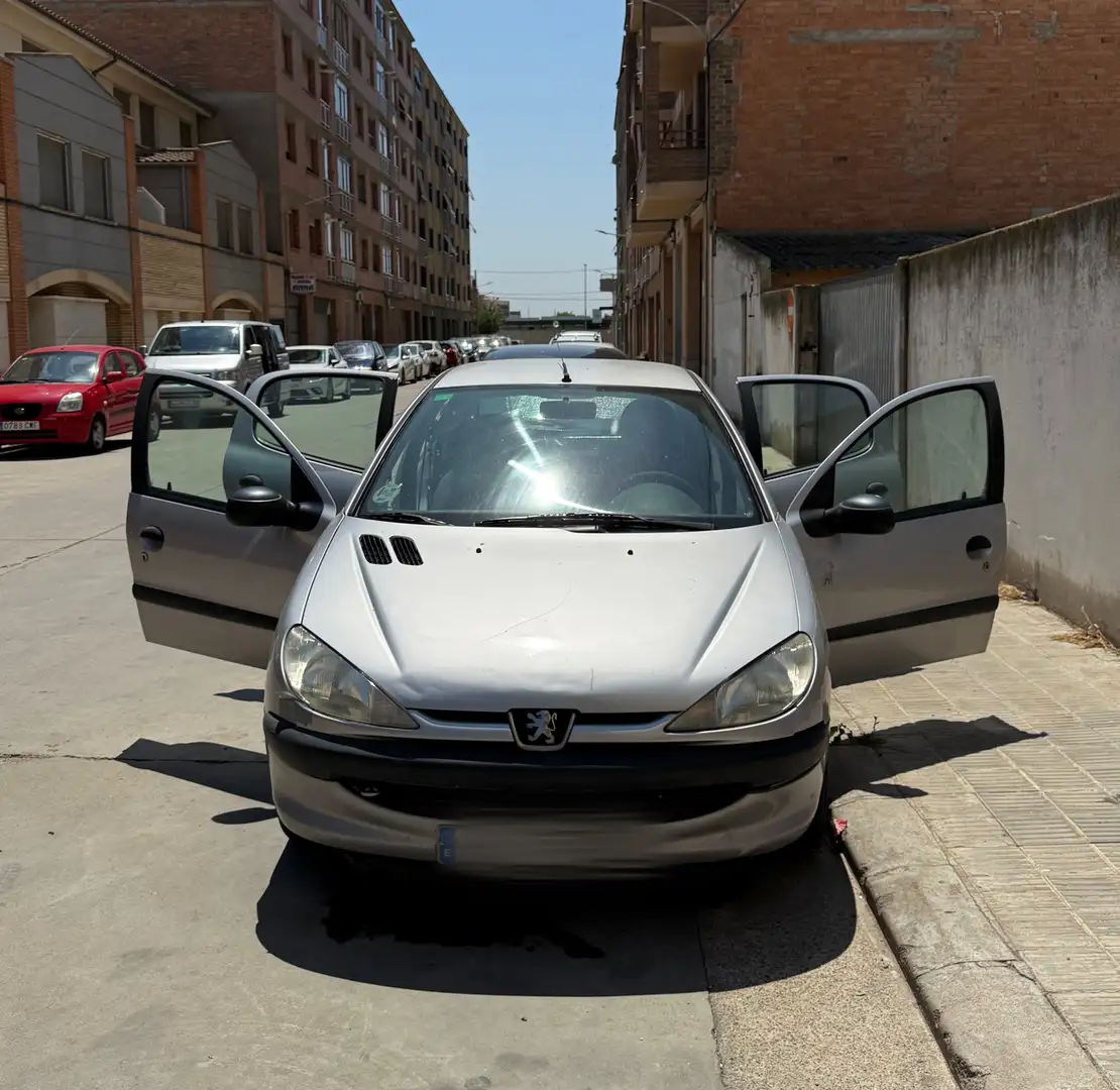 Peugeot 206 1.4 XR - 1