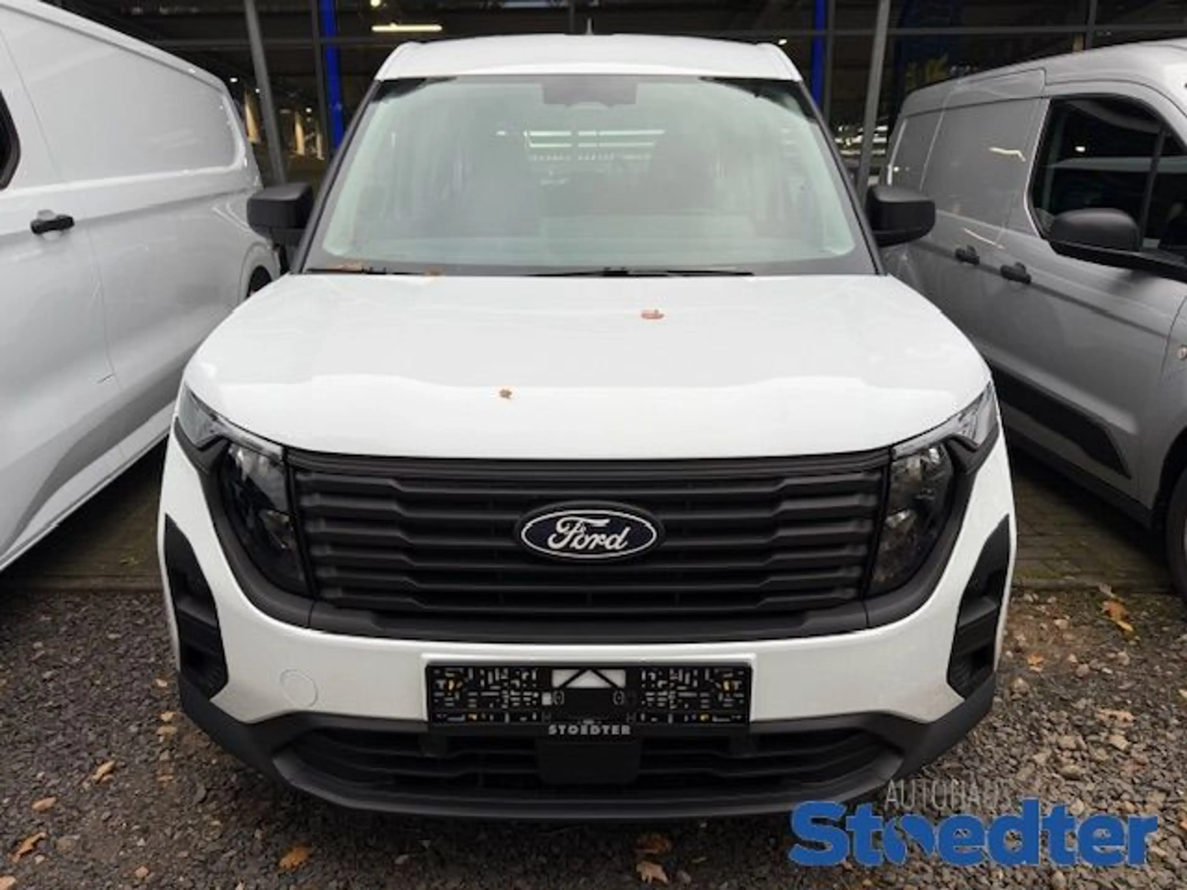 Ford Tourneo Courier Trend 1.0 EcoBoost 125PS Klimaau — photo 2