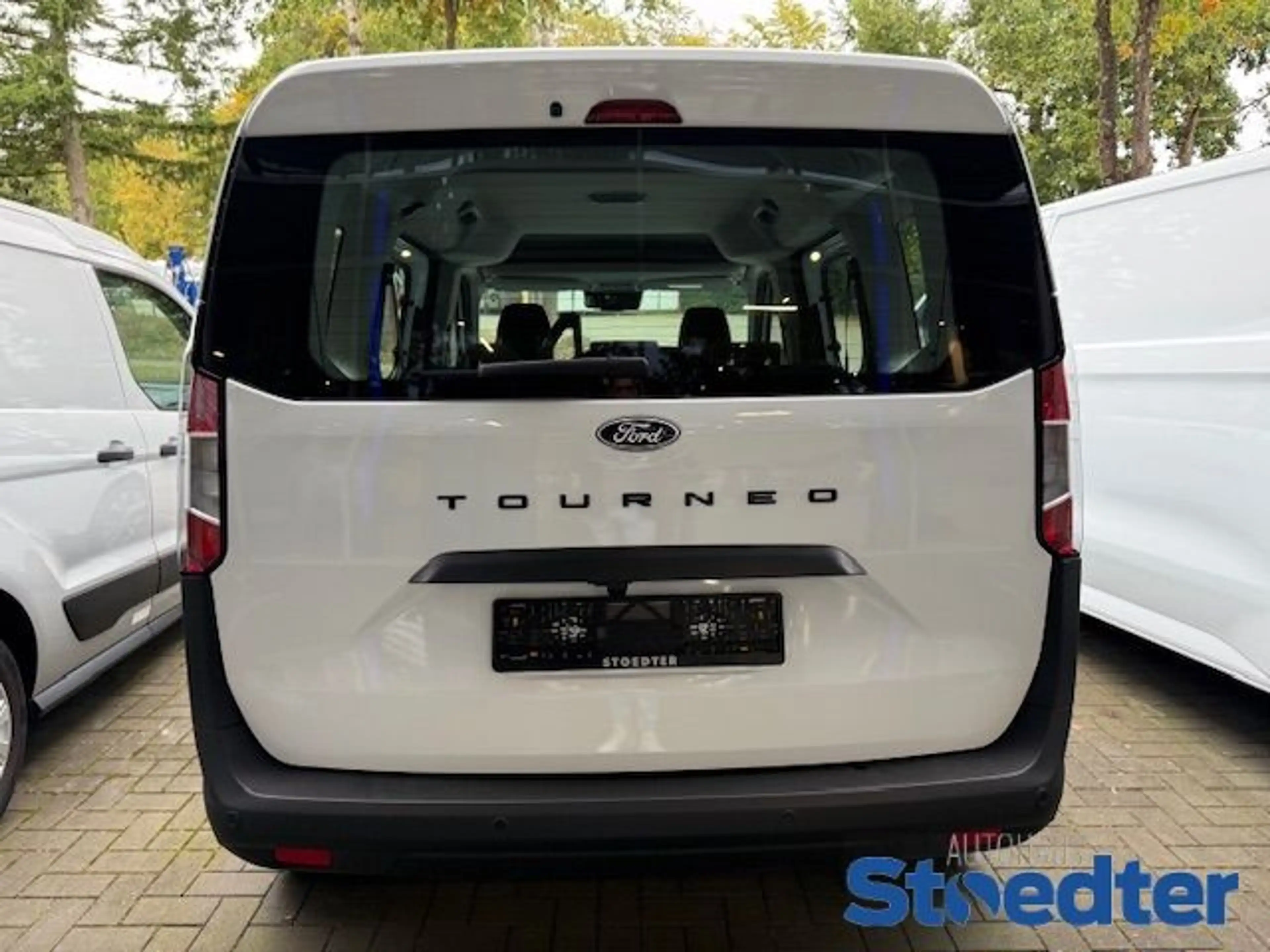 Ford Tourneo Courier Trend 1.0 EcoBoost 125PS Klimaau — photo 5