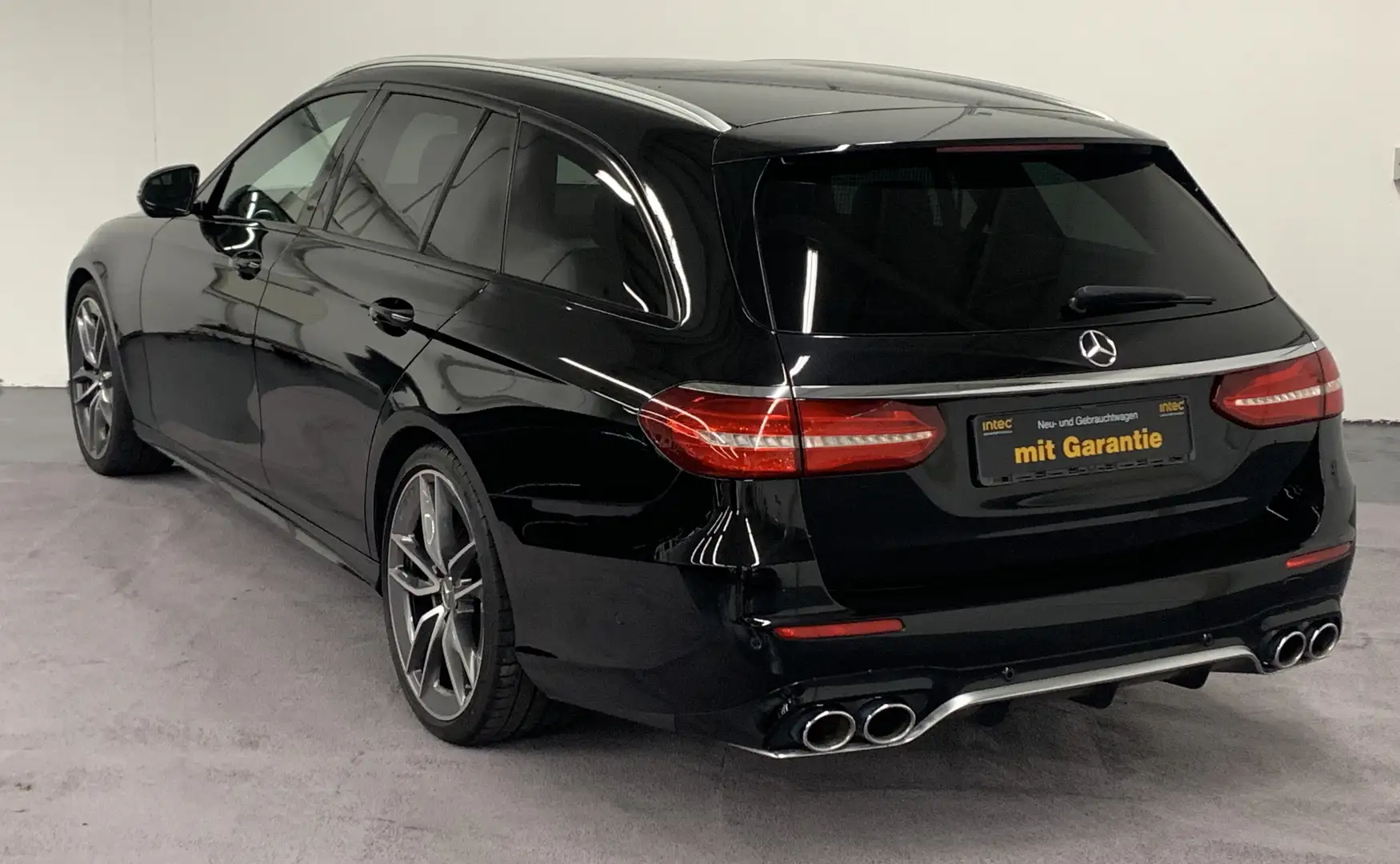 Mercedes-Benz E 53 AMG 4Matic T 9G-TRONIC Schwarz - 2