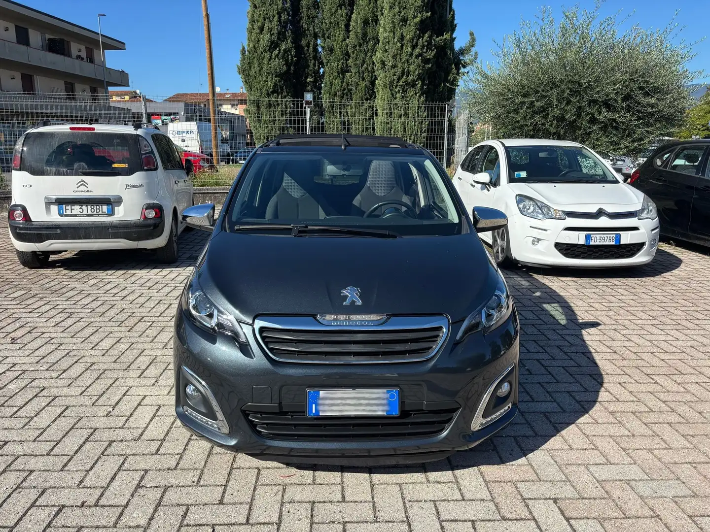 Peugeot 108 108 Decappottabile 5p 1.0 vti Allure Top! s Grigio - 2