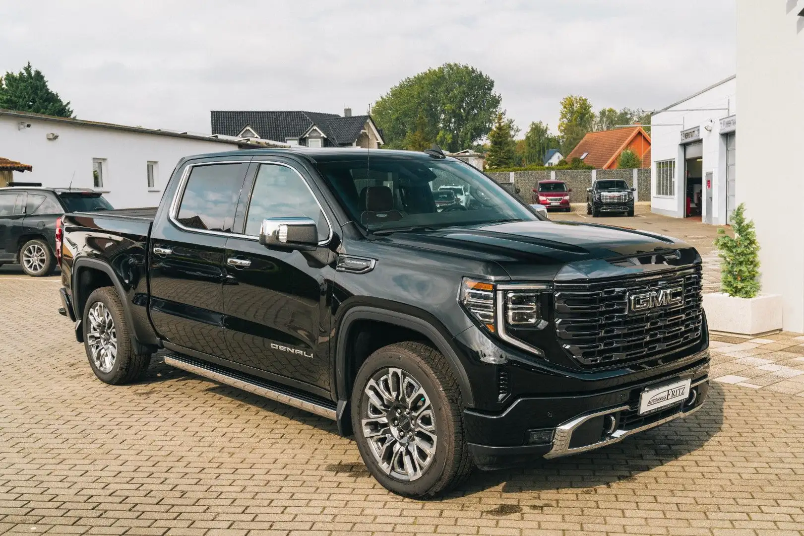 GMC Sierra 1500 CrewCab Denali Ultimate - 3,0l Schwarz - 1