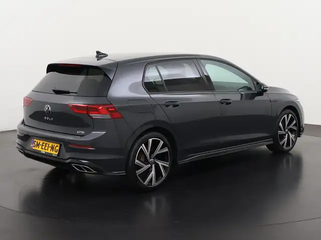 Volkswagen Golf view 4