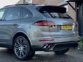 Porsche Cayenne 3.0 S AUT8 E-HYBRID PANODAK LEDER NAVI CAMERA LED Grijs - thumbnail 22