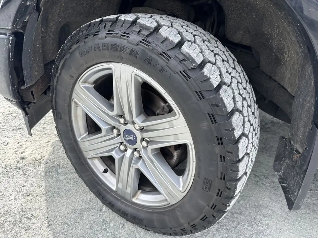 Ford F 150 снимка Ford F 150