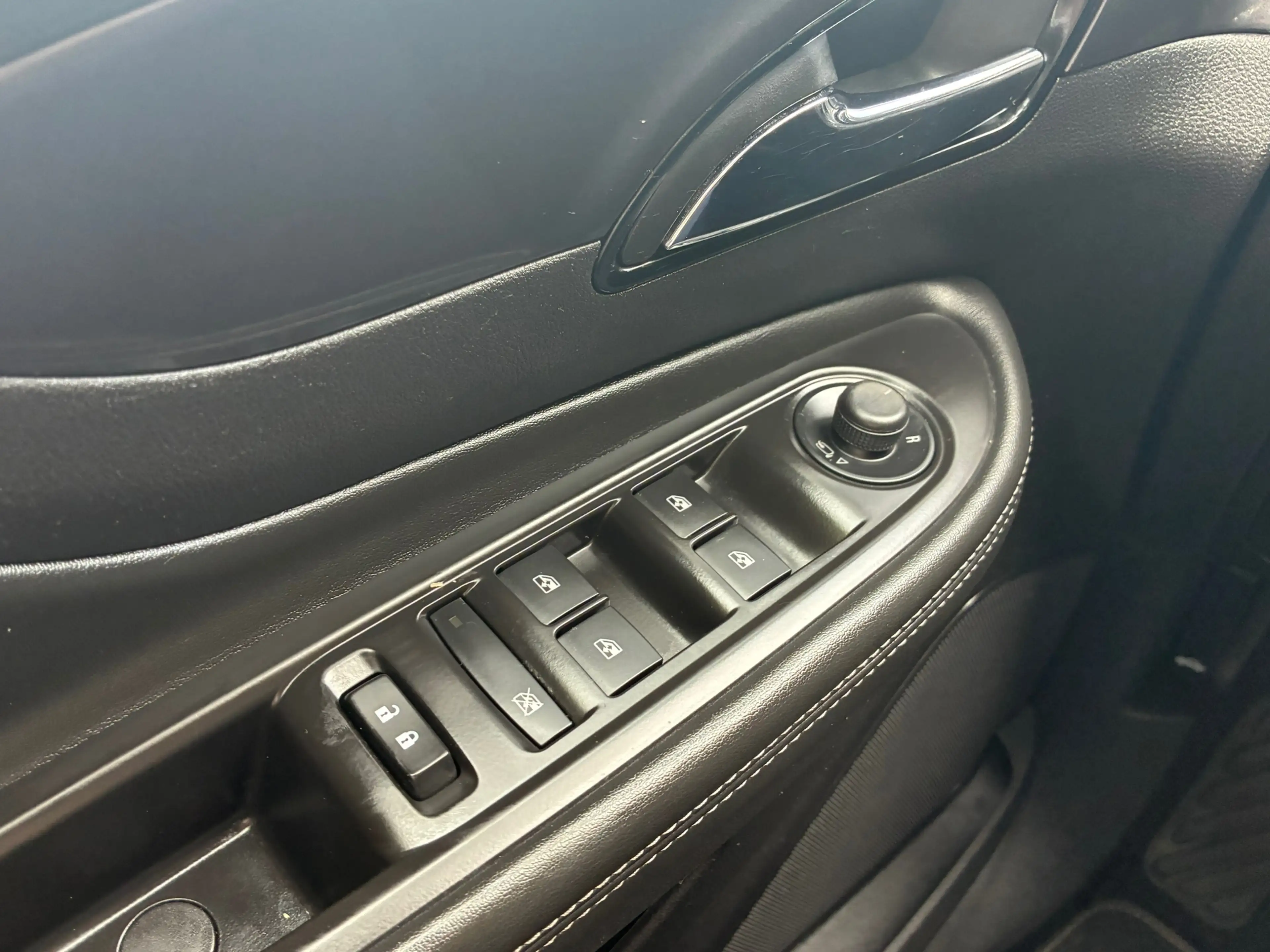 Opel Mokka X 1.4 Turbo Innovation | Automaat + Bom vol nu € 12. — photo 17