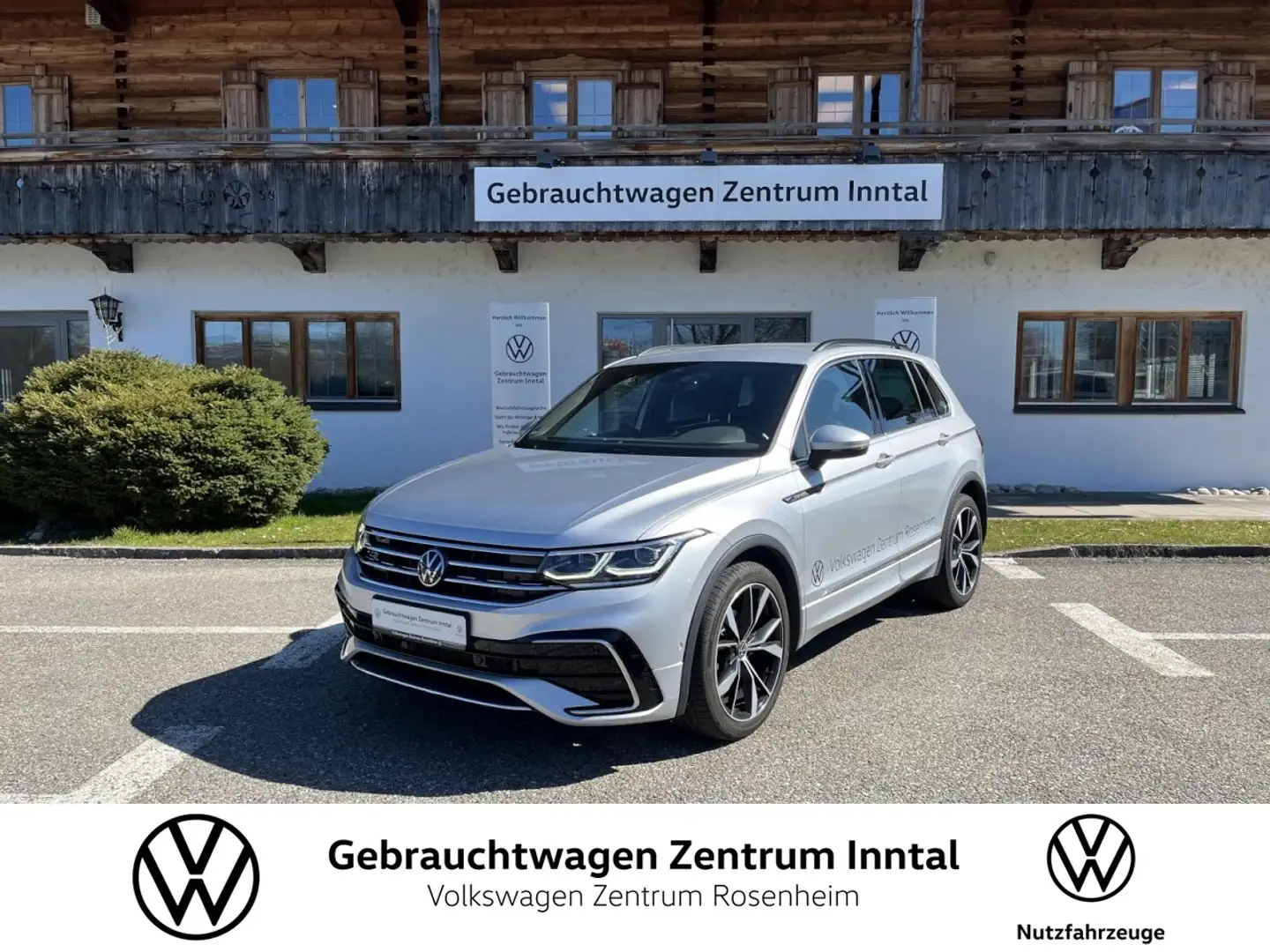 Volkswagen Tiguan 2,0 TDI DSG R-Line (Navi+ACC+RearView) Klima Navi Silber - 1