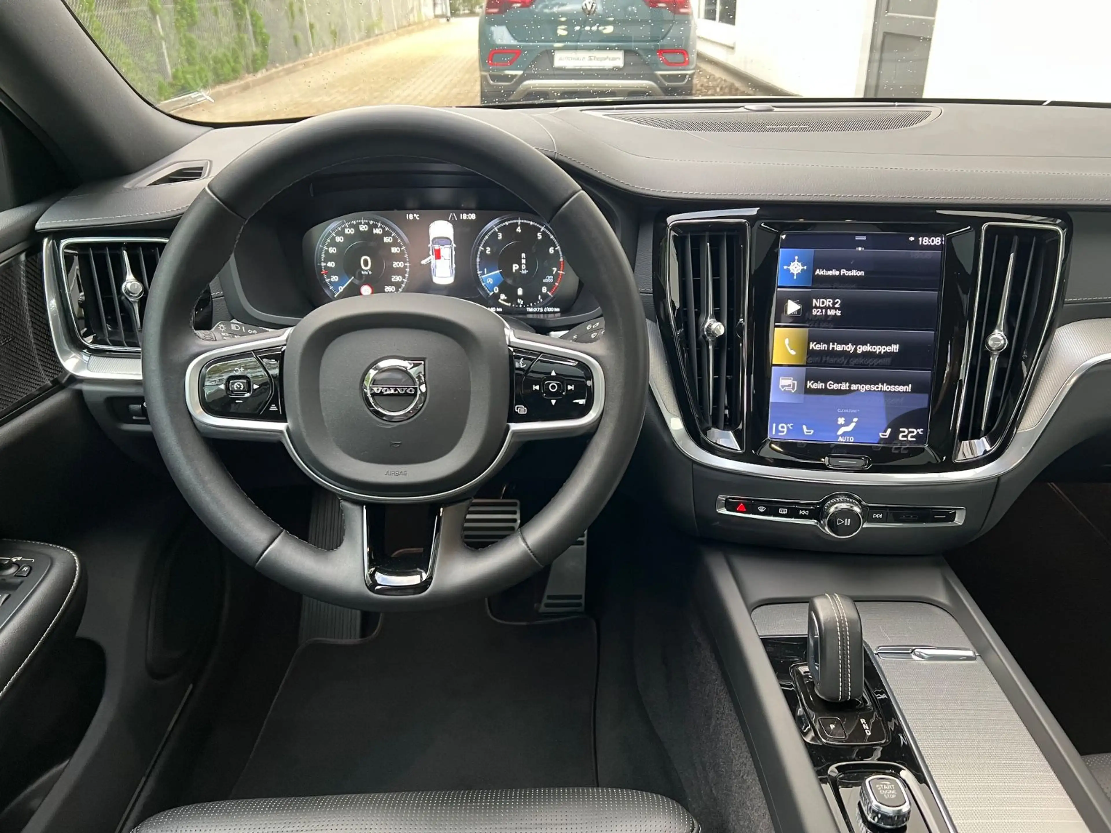 Volvo S60 B4 Automatik R-Design AHK GARANTIE — photo 13