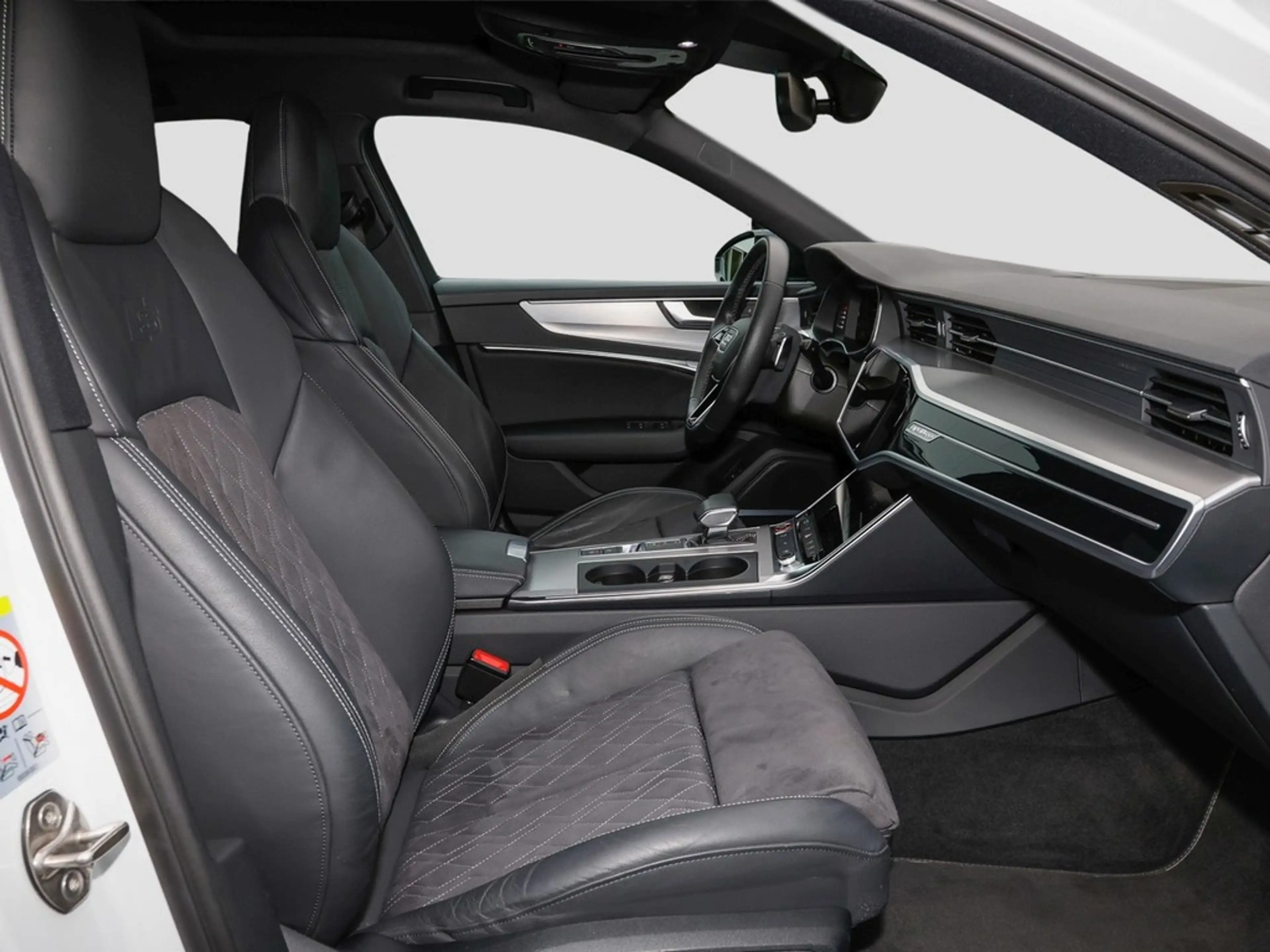 Audi S6 Avant 3.0 TDI Matrix AHK B&O Panorama Kamera — photo 11