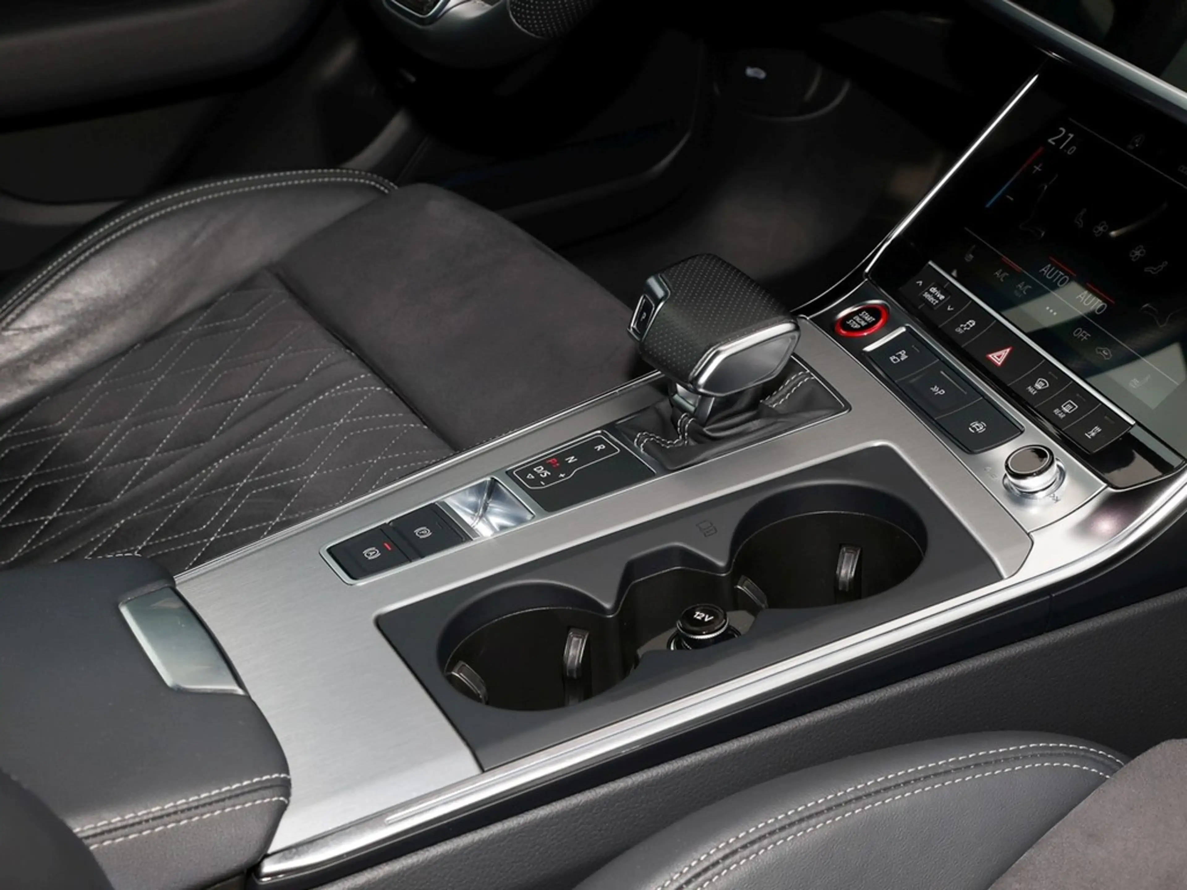 Audi S6 Avant 3.0 TDI Matrix AHK B&O Panorama Kamera — photo 15