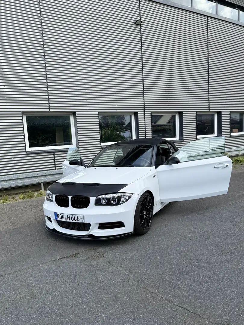 BMW 135 135i Cabrio - 2