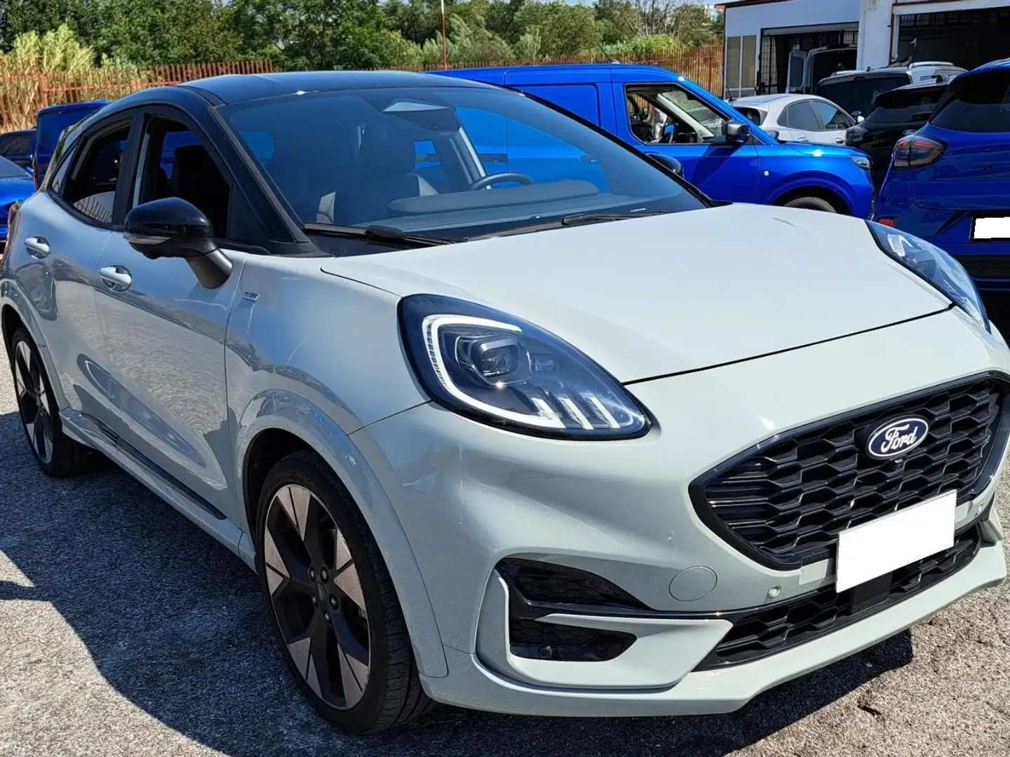 Ford Puma ST-Line X 1.0 EcoBoost Hybrid 125 CV Powershift 7M Gris - 1
