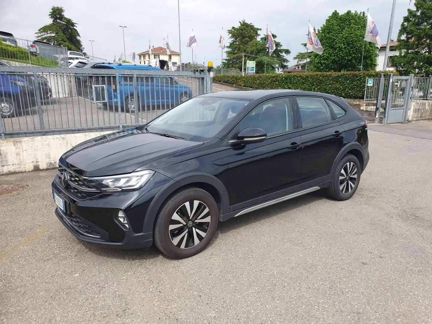 Volkswagen Taigo 1.0 TSI 95 CV Life Schwarz - 2